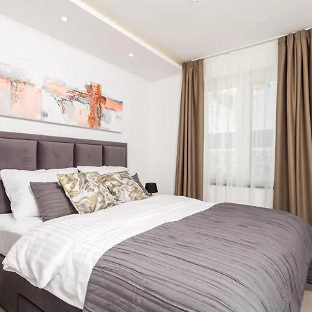 2 Bedroom Gorgeous In Volosko