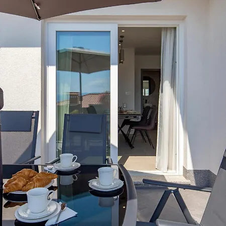 Holiday home 2 Bedroom Gorgeous In Volosko